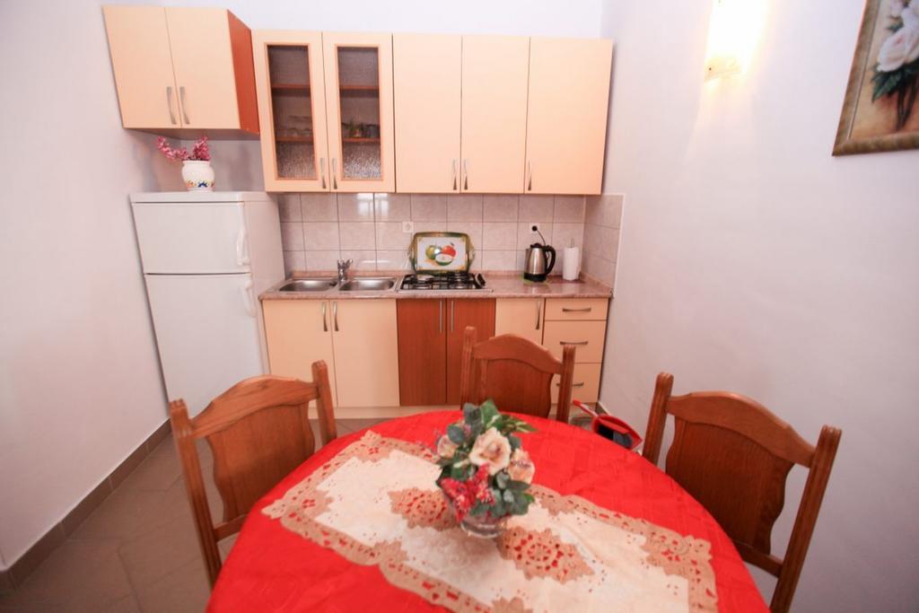 Apartments Franc 波弗加纳 客房 照片